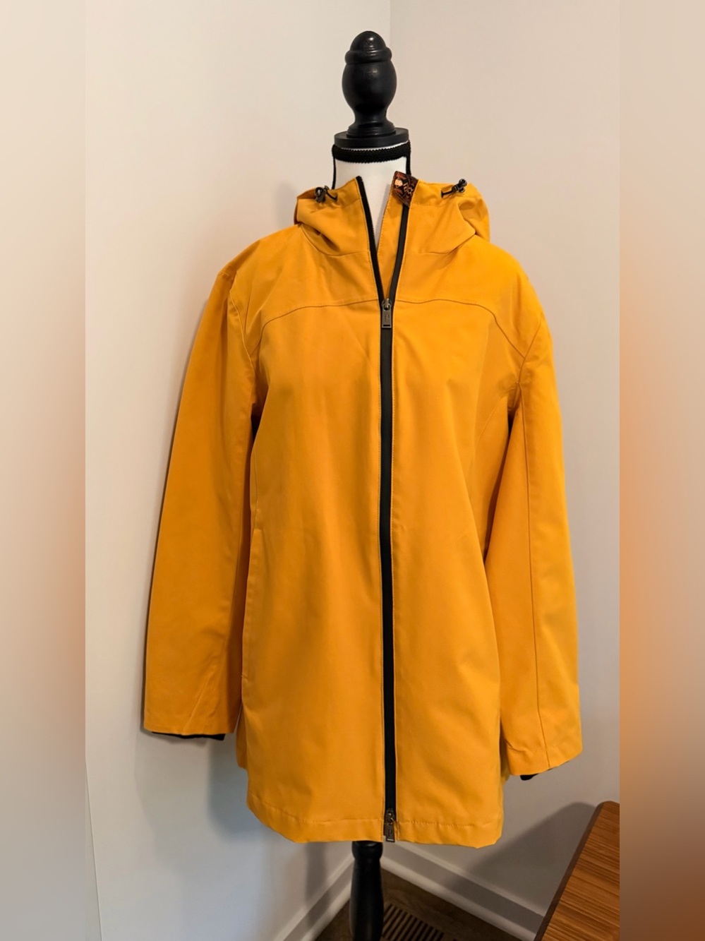 Pendleton NWOT Hooded Rain Jacket Mustard Yellow Geometric Lining L